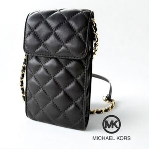 🆕️ Michael Kors Black Quilted Phone Crossbody Bag ❣️
